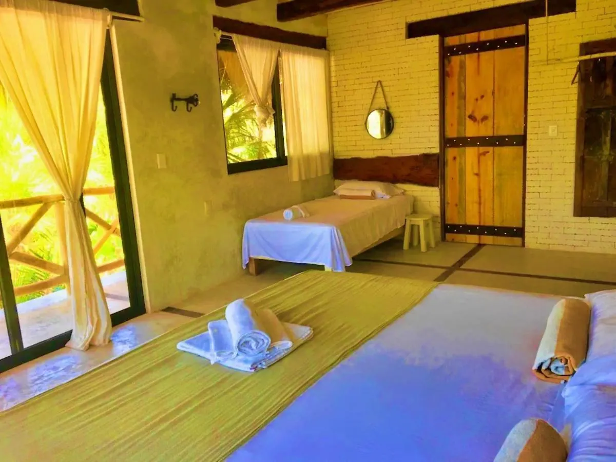 La Casa De Mia Tulum Hotell 2*,