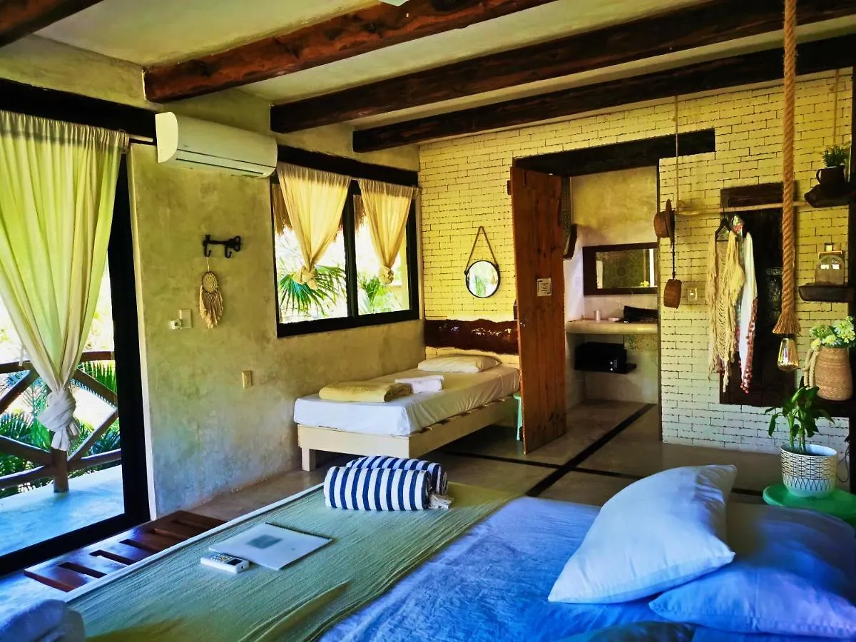 Hotel La Casa De Mia Tulum